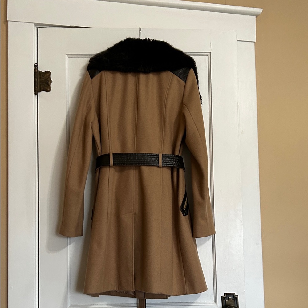 Via Spiga Tan Wool Blend Coat with Dark Brown Details - Picture 4 of 7